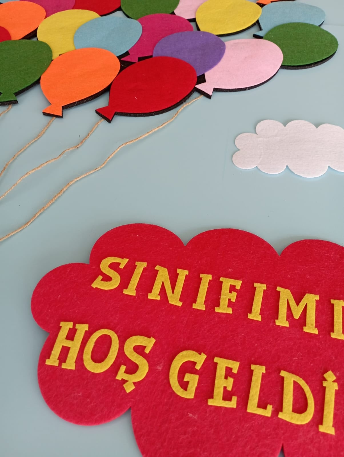 Balonlu ev sınıf kapı süsü