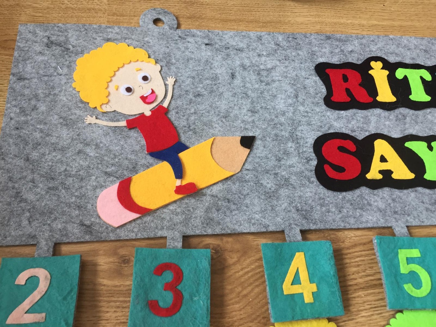 RİTMİK SAYILAR DUVAR PANOSU