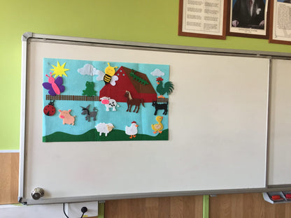 ÇİFTLİK TEMALI ZEMİN VE ÇİFTLİK HAYVANLARI